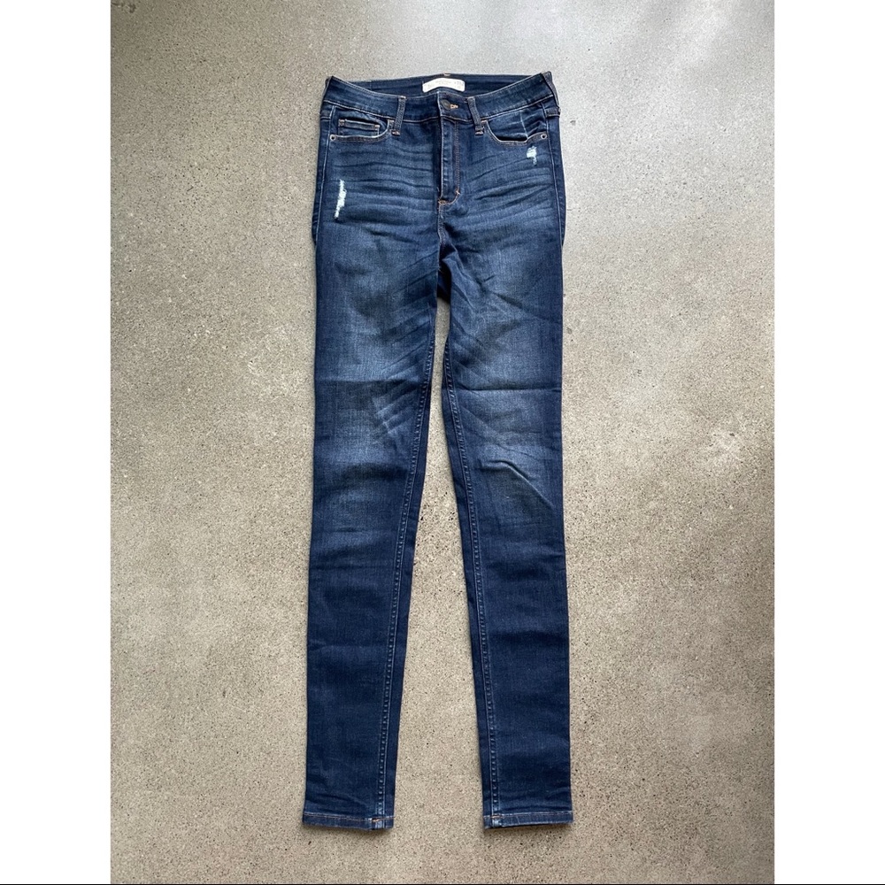 Abercrombie & Fitch High-Waisted Skinny Jeans